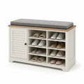 Scarpiera in legno con cuscino in tessuto grigio